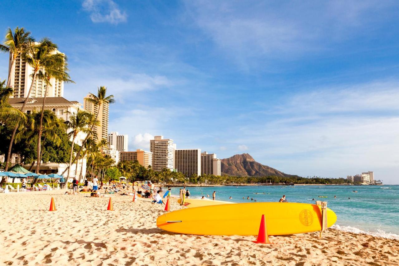 Aloha Vibes Await! Stylish Condo At Aloha Surf - Mountain And City Views Honolulu Eksteriør billede